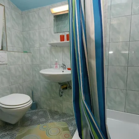 5526b * Novi Vinodolski