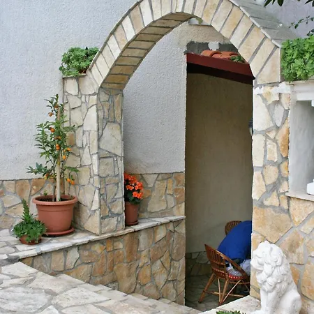 5526b * Novi Vinodolski